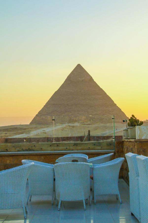 Pyramids Valley Boutique Hotel Kafret el-Gabal Esterno foto