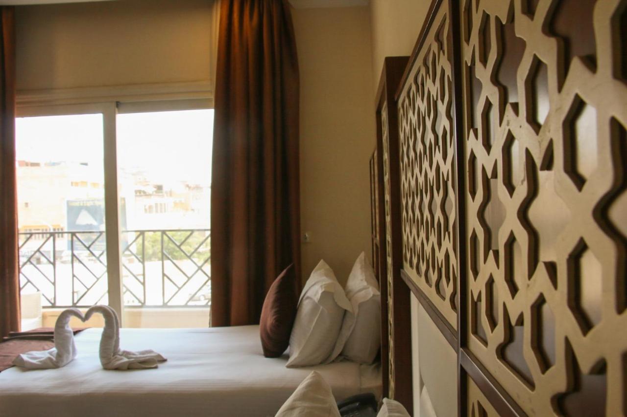 Pyramids Valley Boutique Hotel Kafret el-Gabal Esterno foto